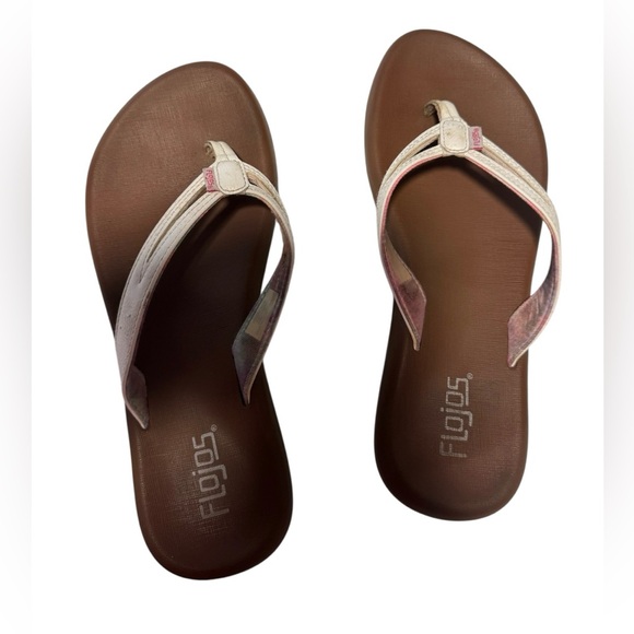 Flojos Women’s White  Flip Flops Sandals Size 9 - Picture 1 of 2
